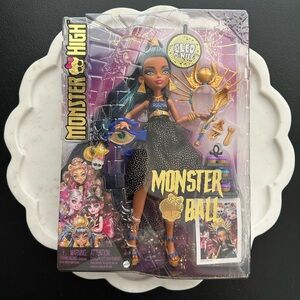 Monster High Monster Ball ~ Cleo DeNile Doll with Accessories